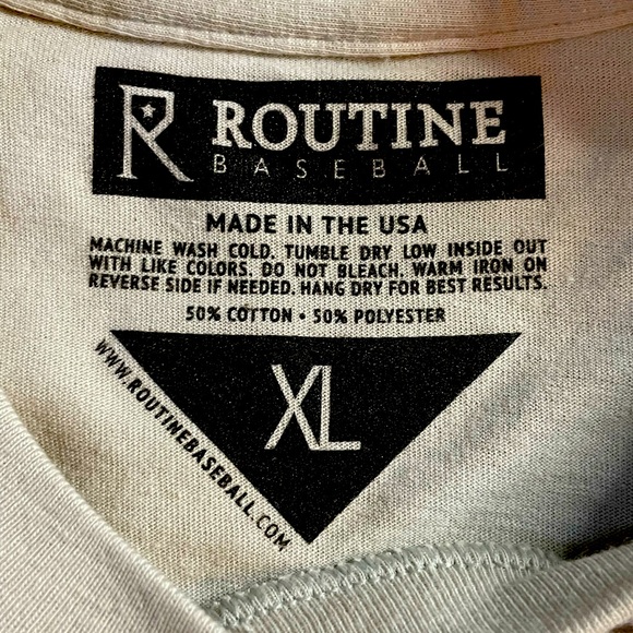 Routine Baseball Shirt - Picture 4 of 4